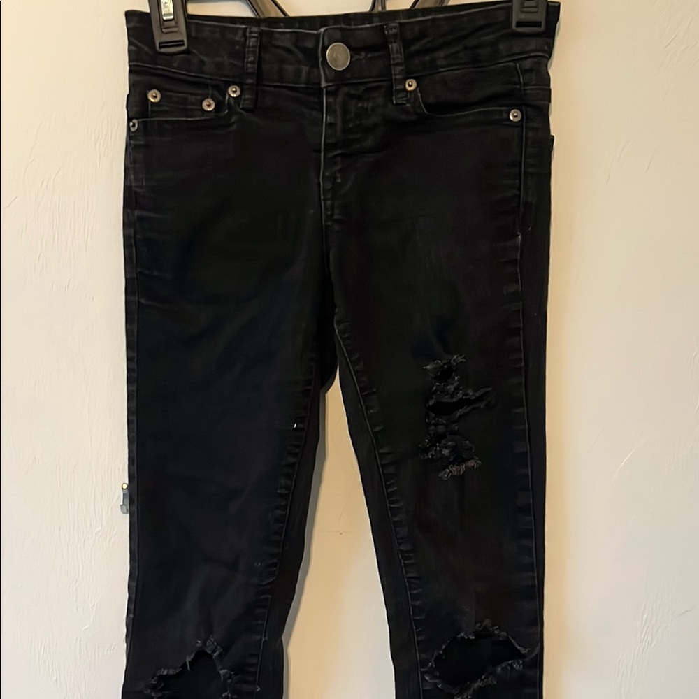Aeropostale Black Ankle Cropped Jeans